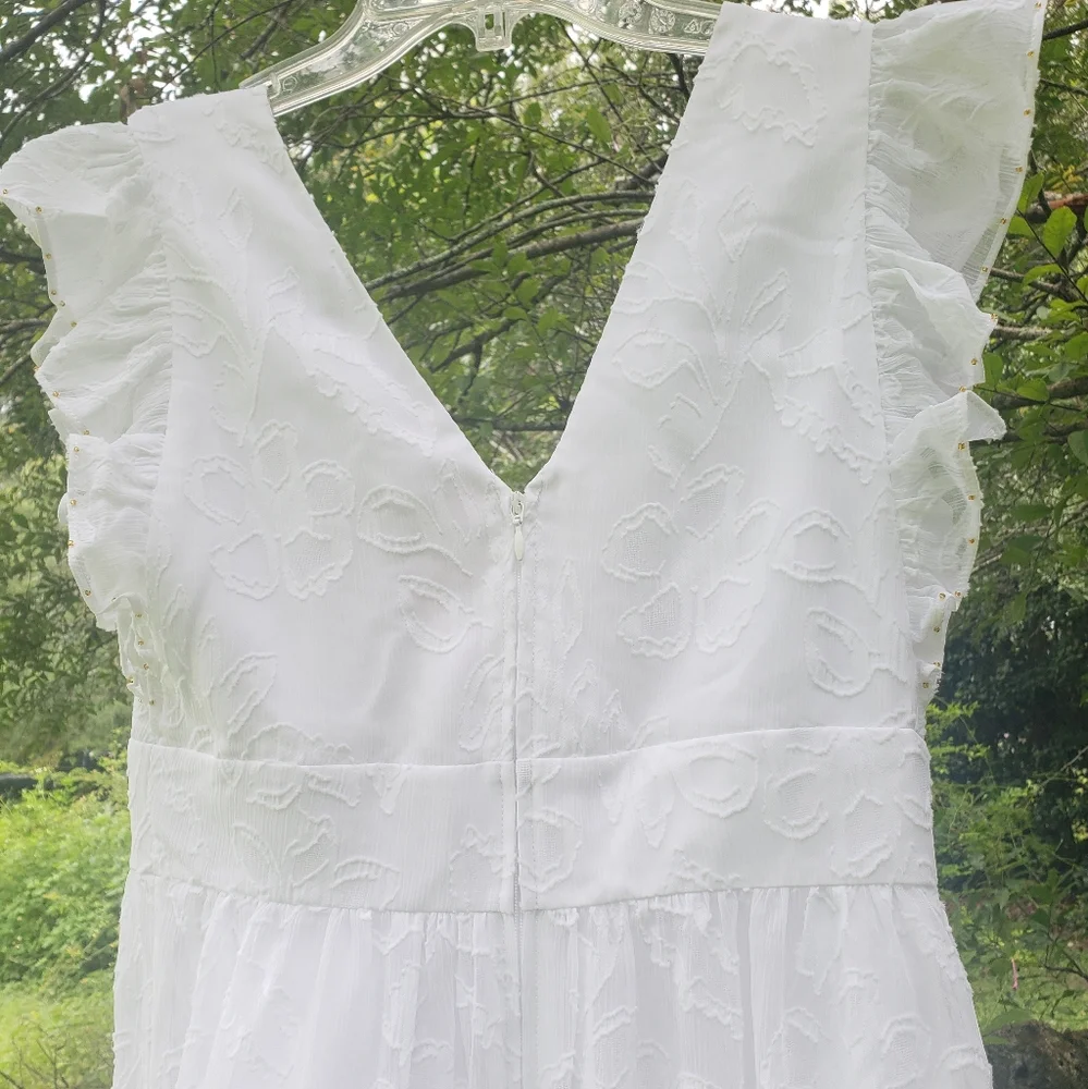 NWT Lilly pulitzer chiffon maxi dress with jewl accents - Picture 4 of 8